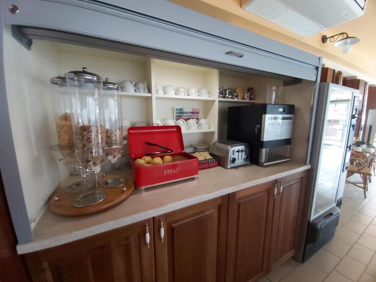Albergo Casa Este Brenzone sul Garda Luaran gambar