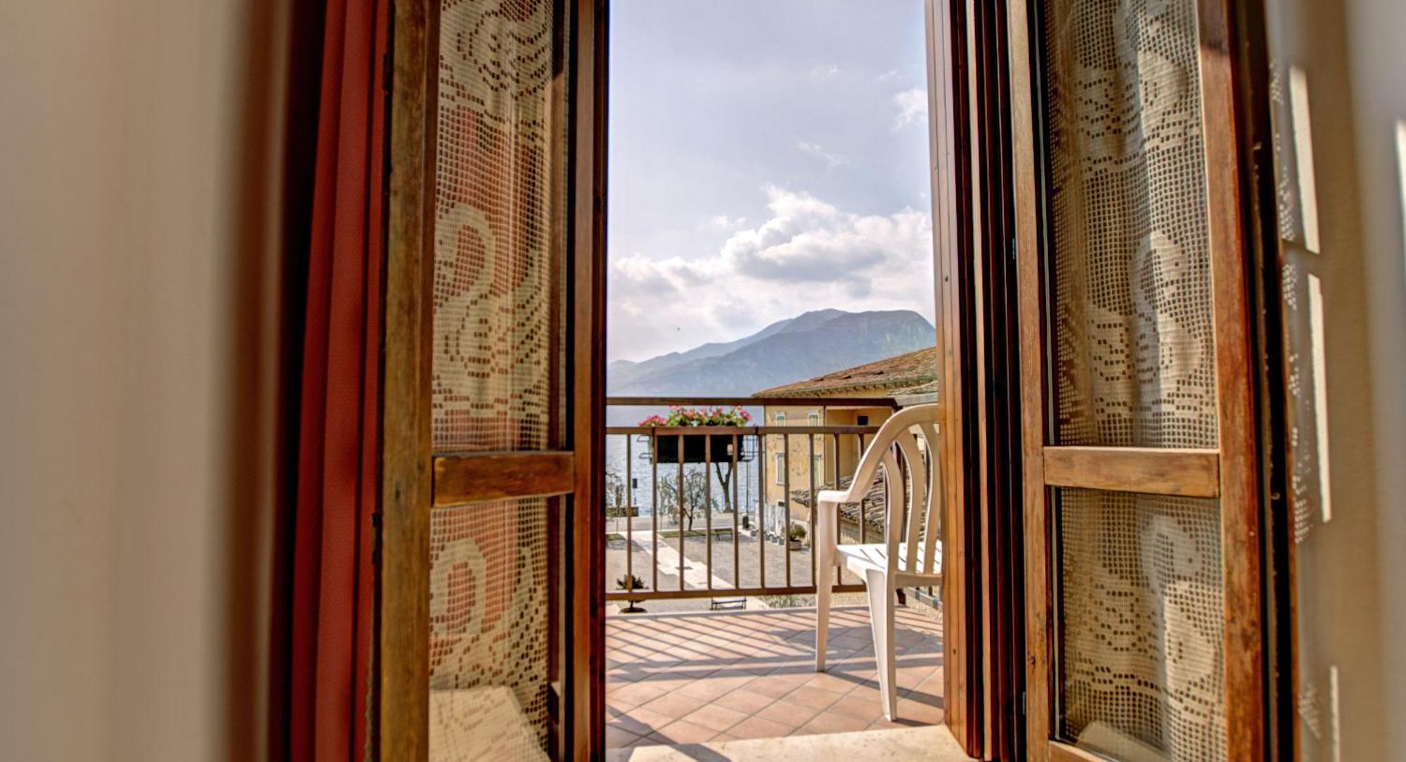 Albergo Casa Este Brenzone sul Garda Luaran gambar