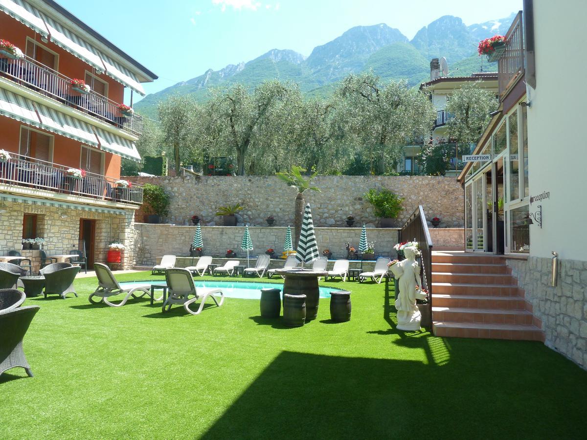 Albergo Casa Este Brenzone sul Garda Luaran gambar