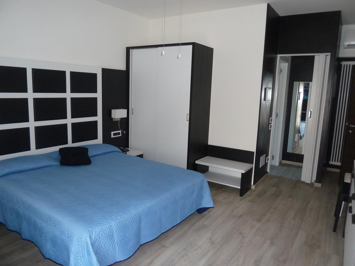 Albergo Casa Este Brenzone sul Garda Luaran gambar